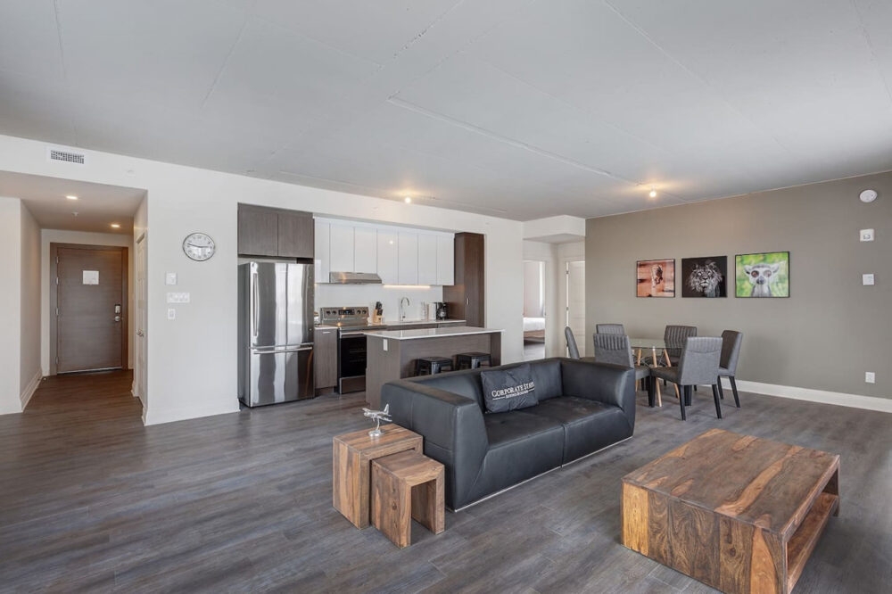 Furnished 3 Bedroom Apartment in Laval | Equinoxe Building Main Image