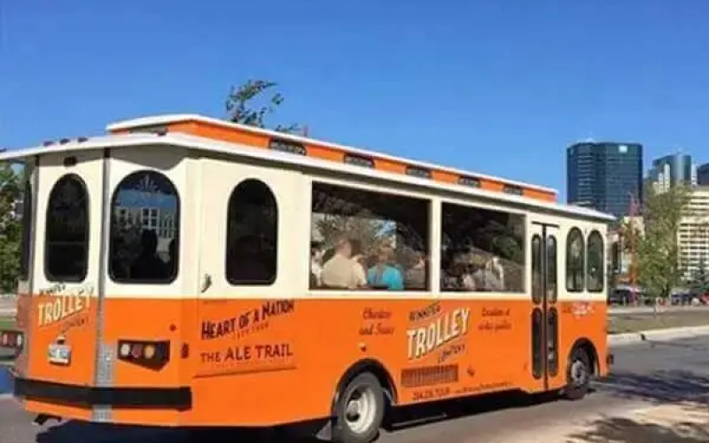Trolley Tour winnipeg 1 5bd39d55