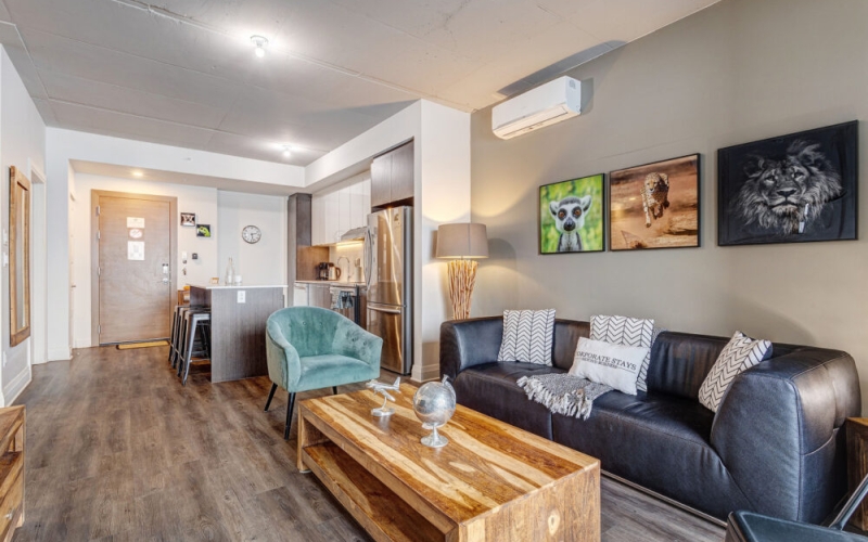 Furnished 1 Bedroom Apartment in Laval | Equinoxe Building