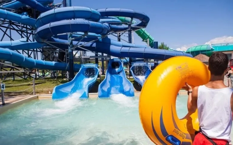 01 Top Attractions 1 96f222f4