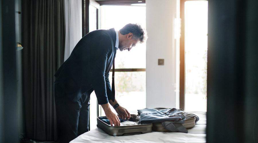 A corporate housing company should assist in setting up a temporary residence.