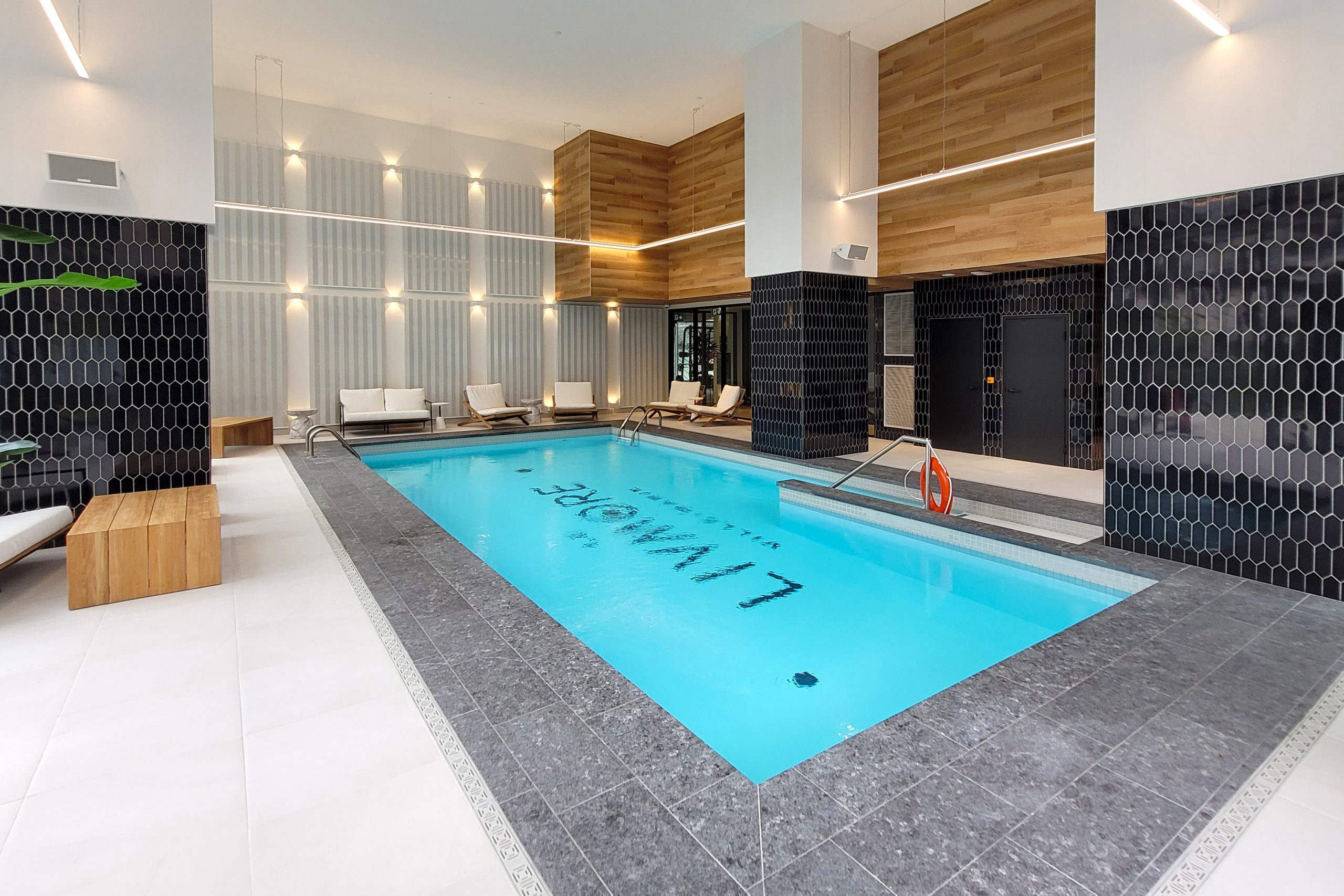 livmore Amenitis 32 scaled